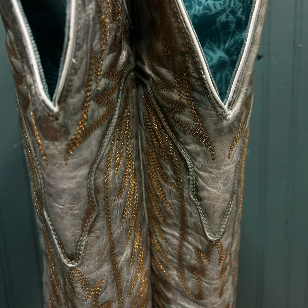 Corral Women's Embroidered Over-the-Knee Boots in Light Gray and Tan